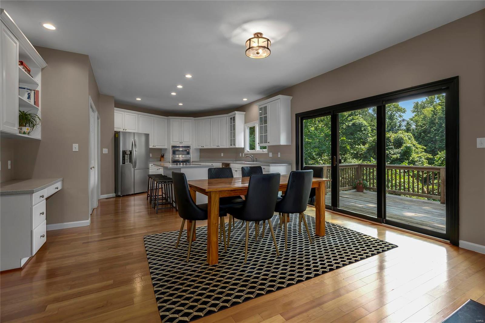 Ballas Pond - Residential