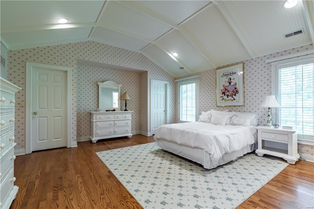 Frontenac Place - Residential