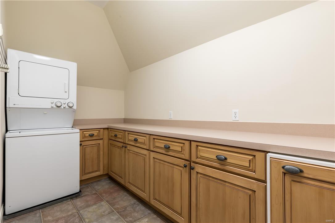 Frontenac Place - Residential