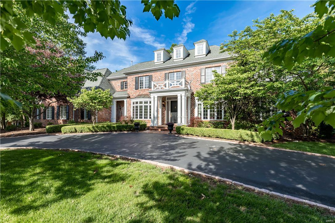 Frontenac Place - Residential