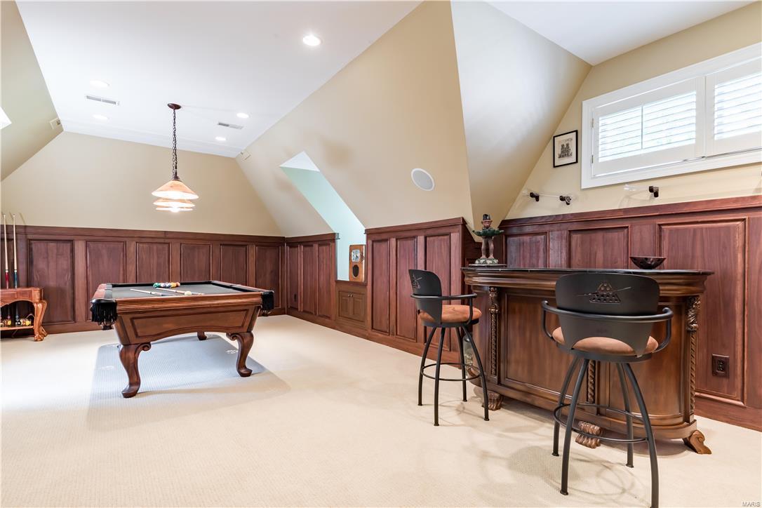 Frontenac Place - Residential