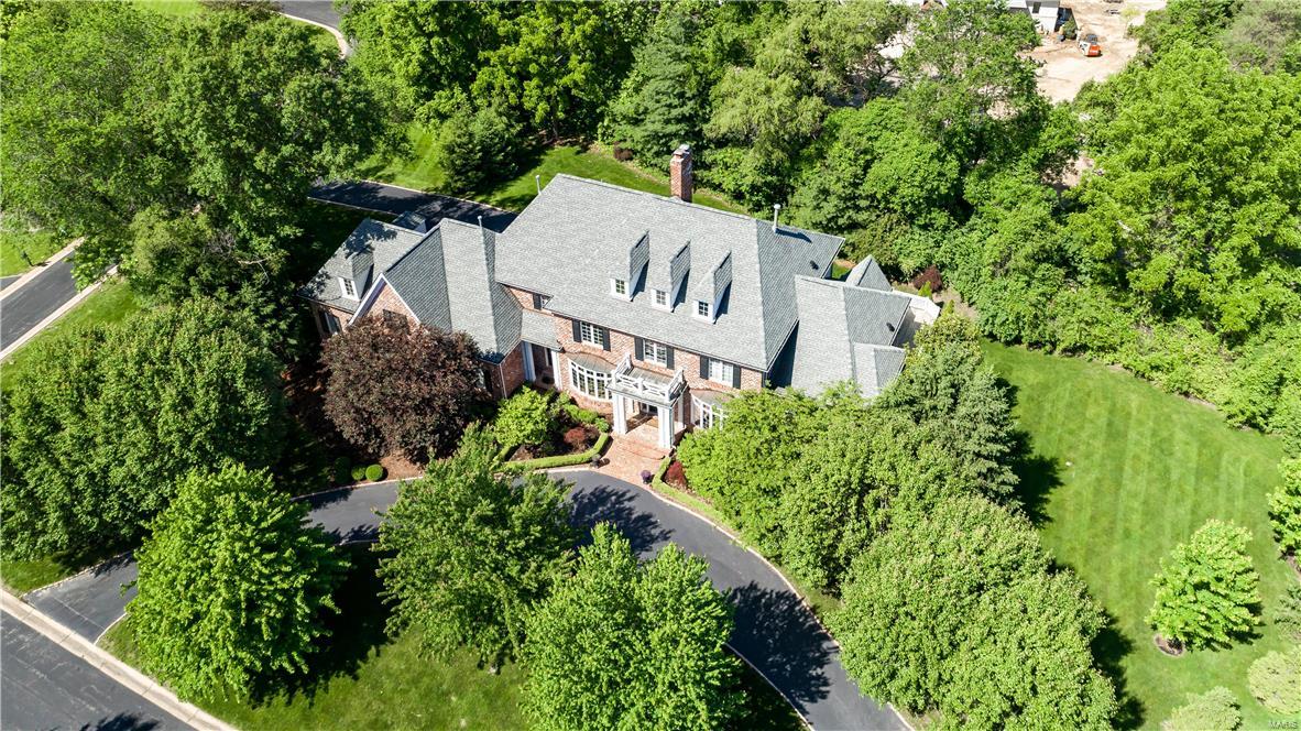 Frontenac Place - Residential