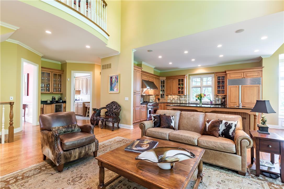 Frontenac Place - Residential