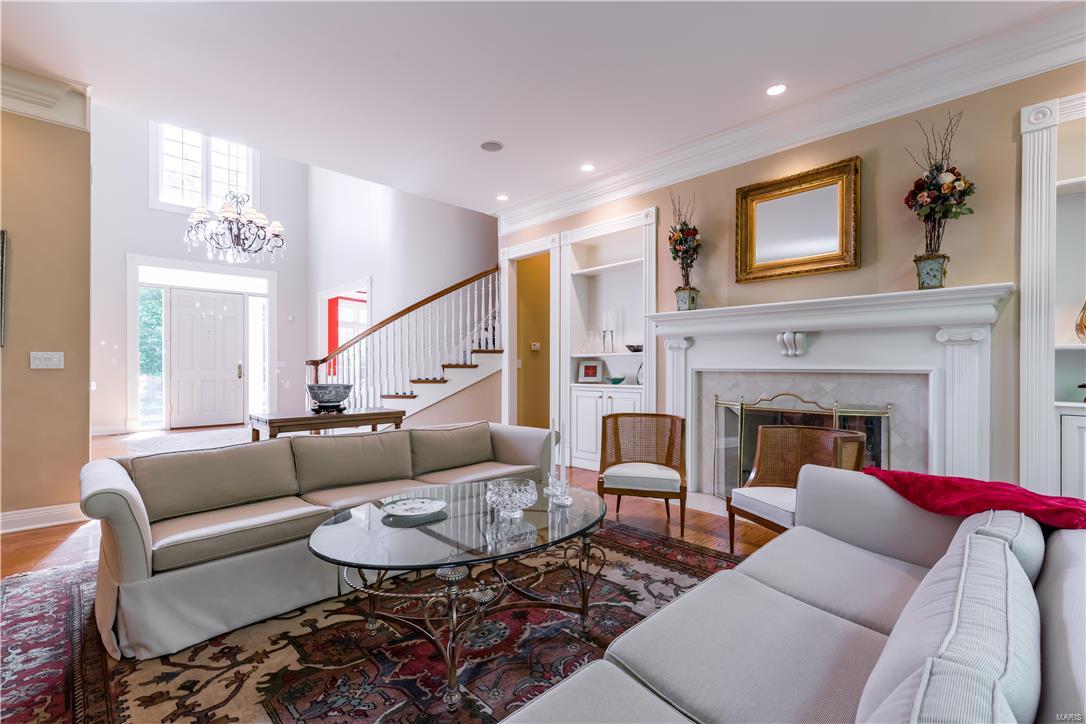 Frontenac Place - Residential