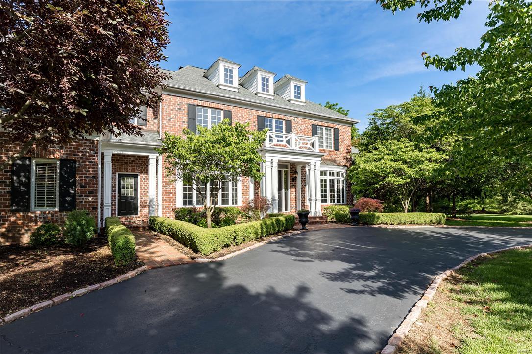 Frontenac Place - Residential