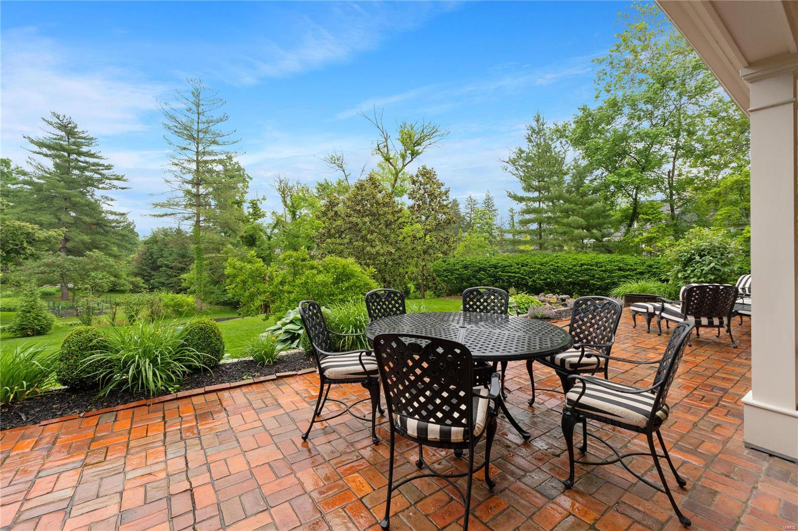 Bellerive Country Club Grounds - Residential