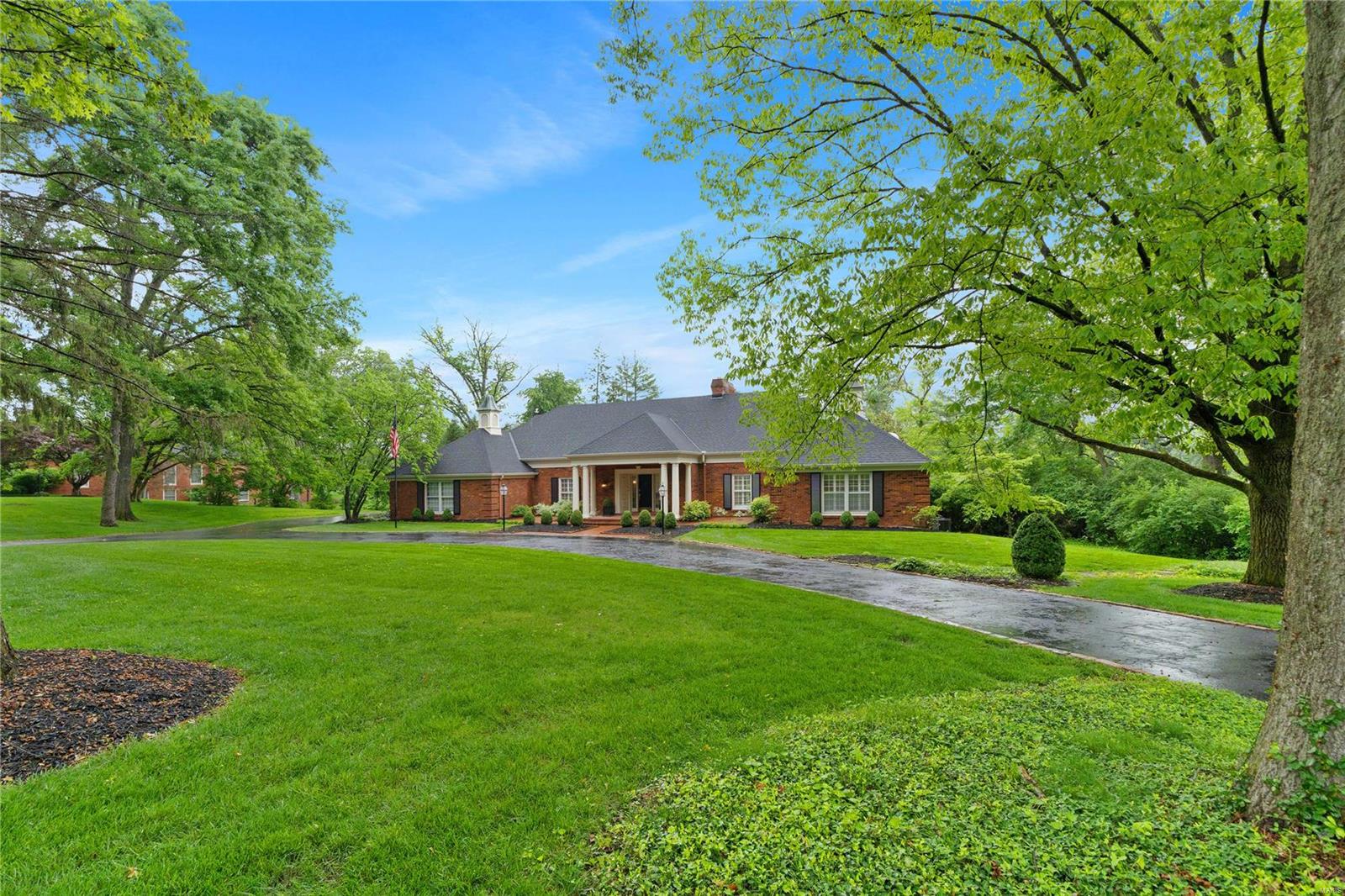 Bellerive Country Club Grounds - Residential