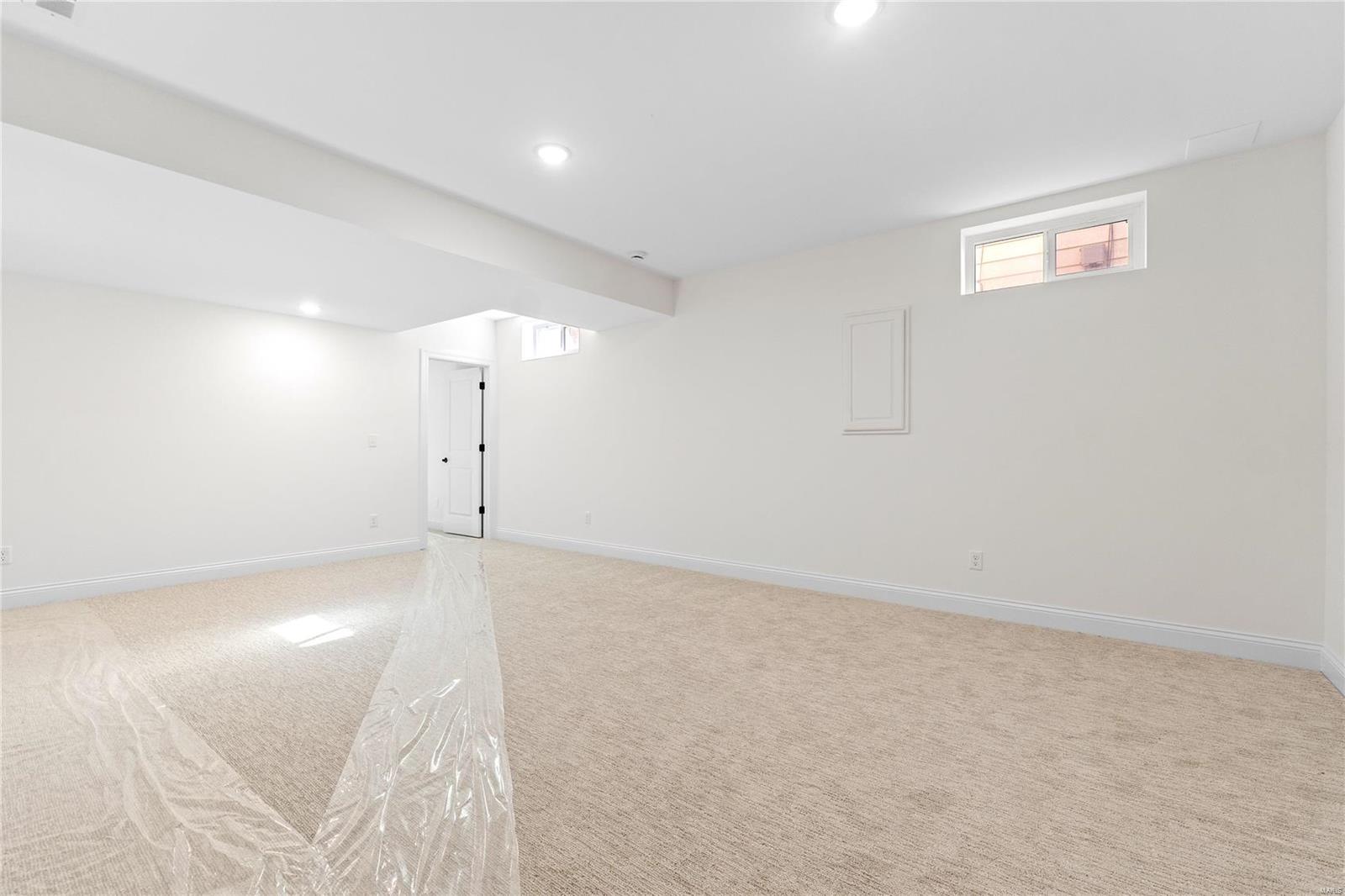 Rose Hill Ave - Residential