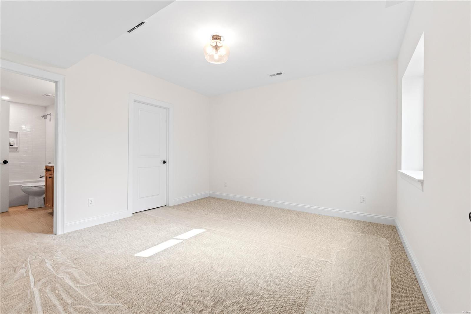 Rose Hill Ave - Residential