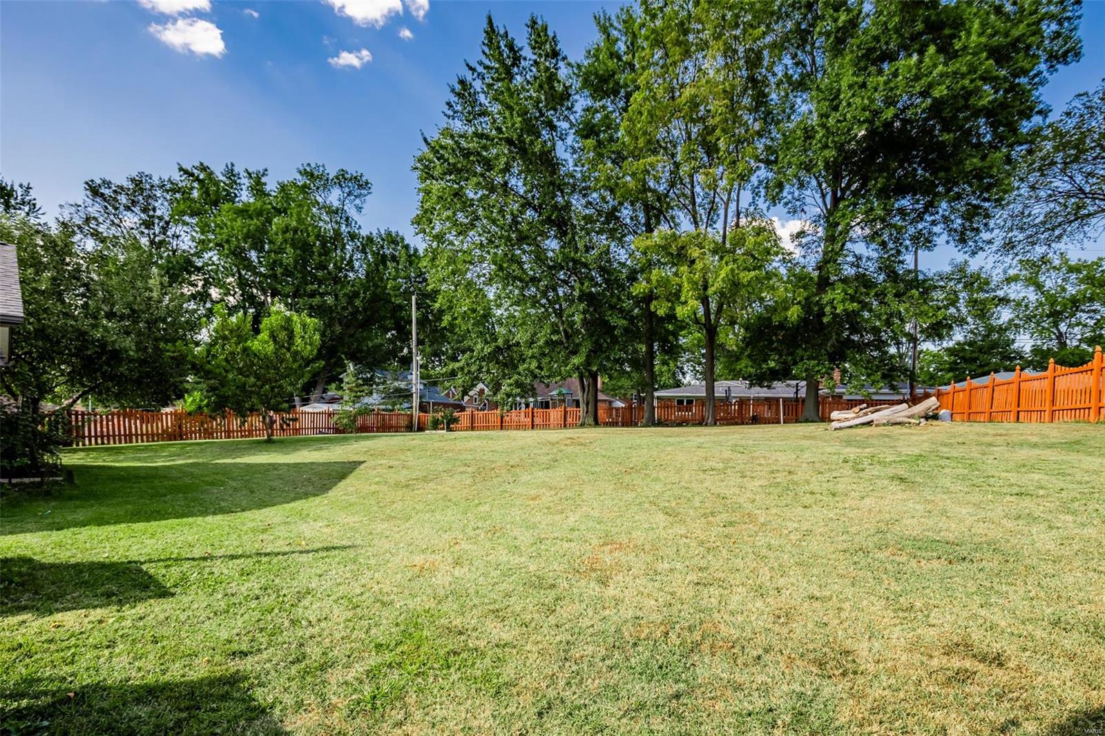 St Louis Hills Estate Add - Residential