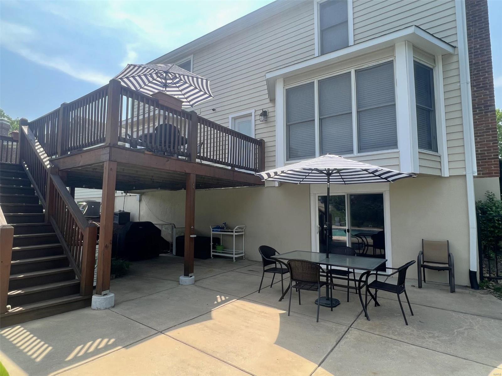 St Louis, Missouri 63128, United States, 3 Bedrooms Bedrooms, ,4 BathroomsBathrooms,Residential,Pending,5139