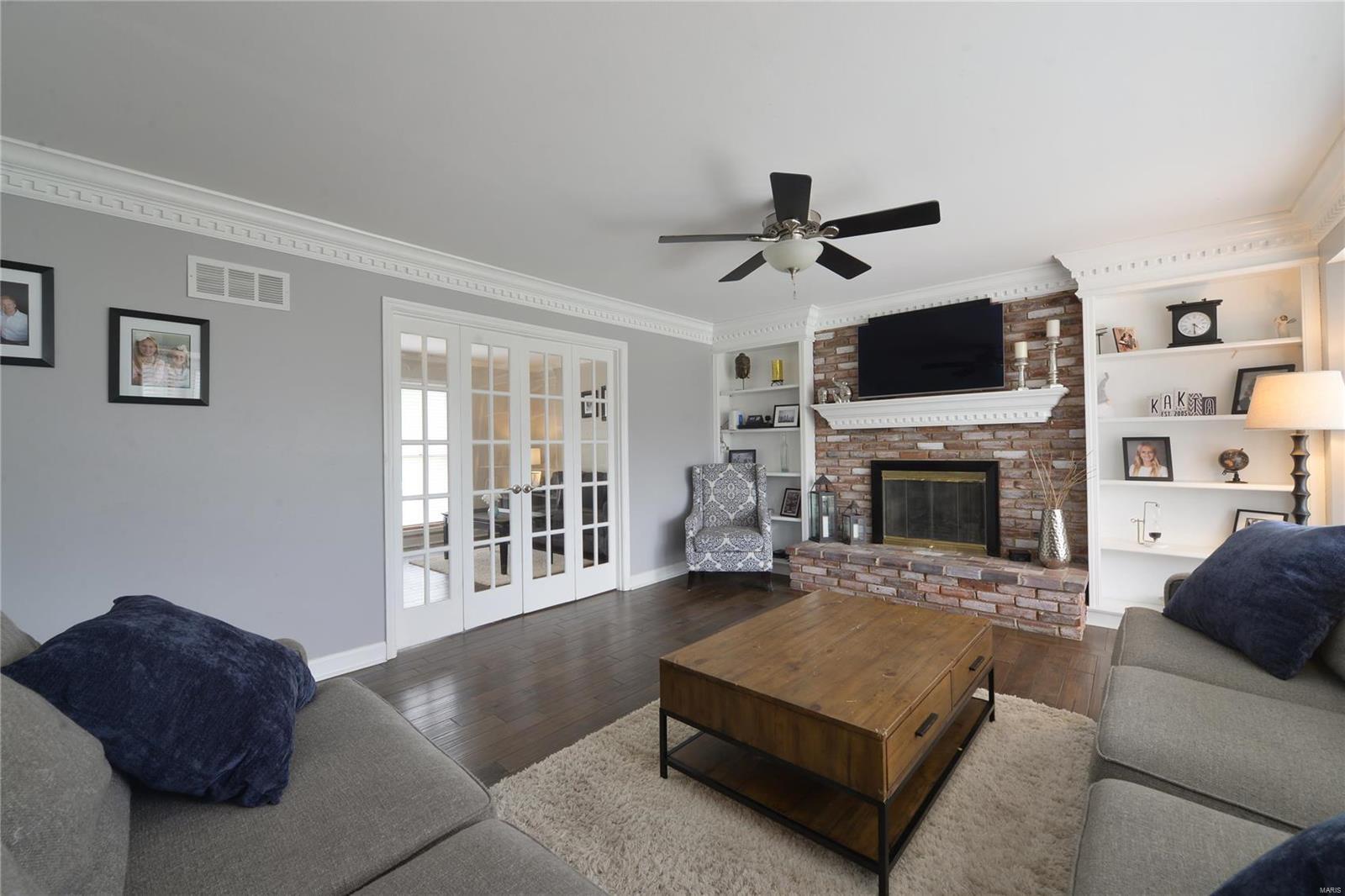 St Louis, Missouri 63128, United States, 3 Bedrooms Bedrooms, ,4 BathroomsBathrooms,Residential,Pending,5139