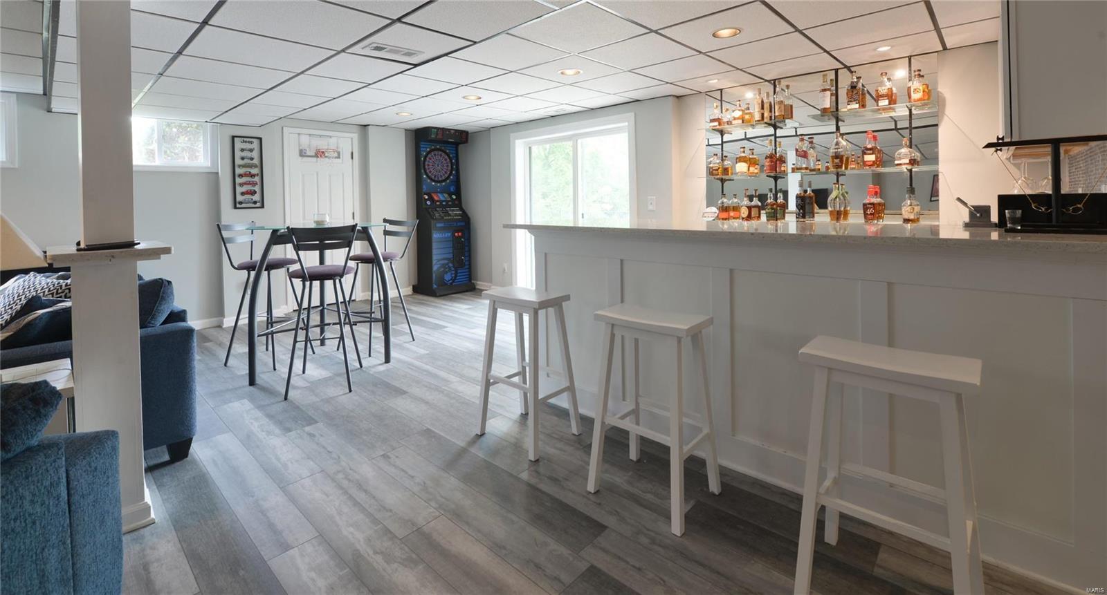 St Louis, Missouri 63128, United States, 3 Bedrooms Bedrooms, ,4 BathroomsBathrooms,Residential,Pending,5139