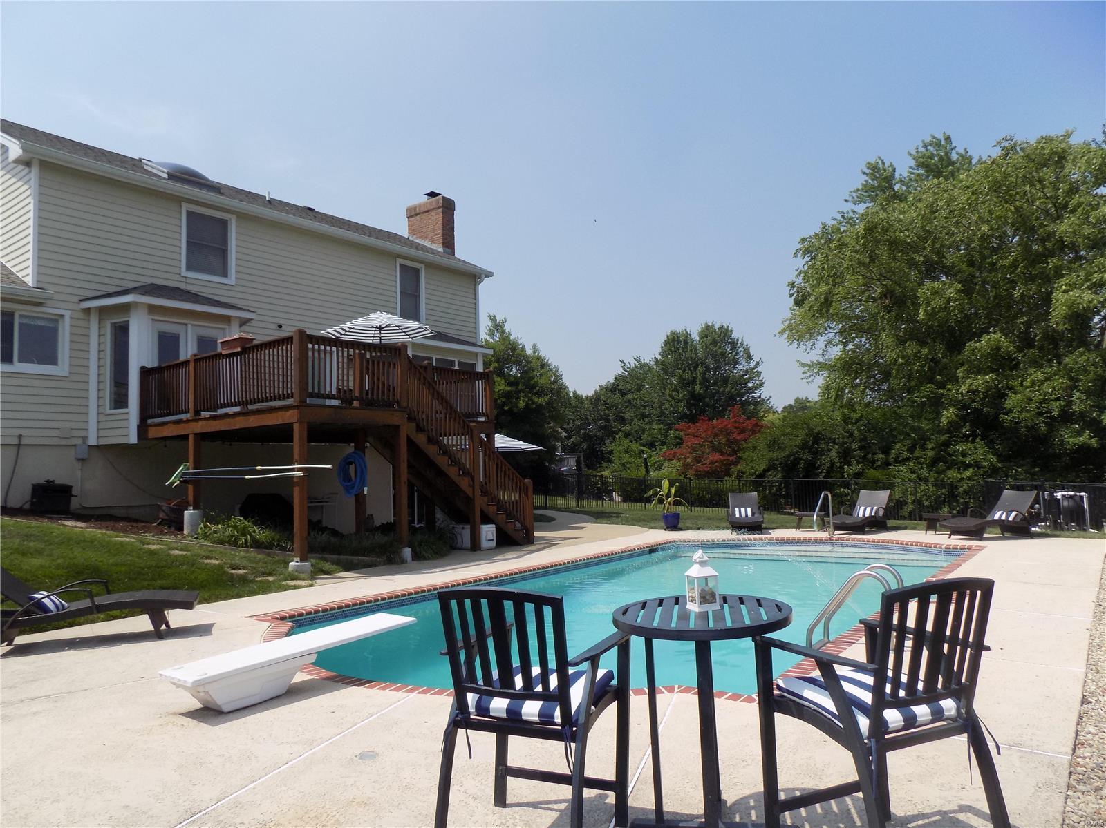 St Louis, Missouri 63128, United States, 3 Bedrooms Bedrooms, ,4 BathroomsBathrooms,Residential,Pending,5139