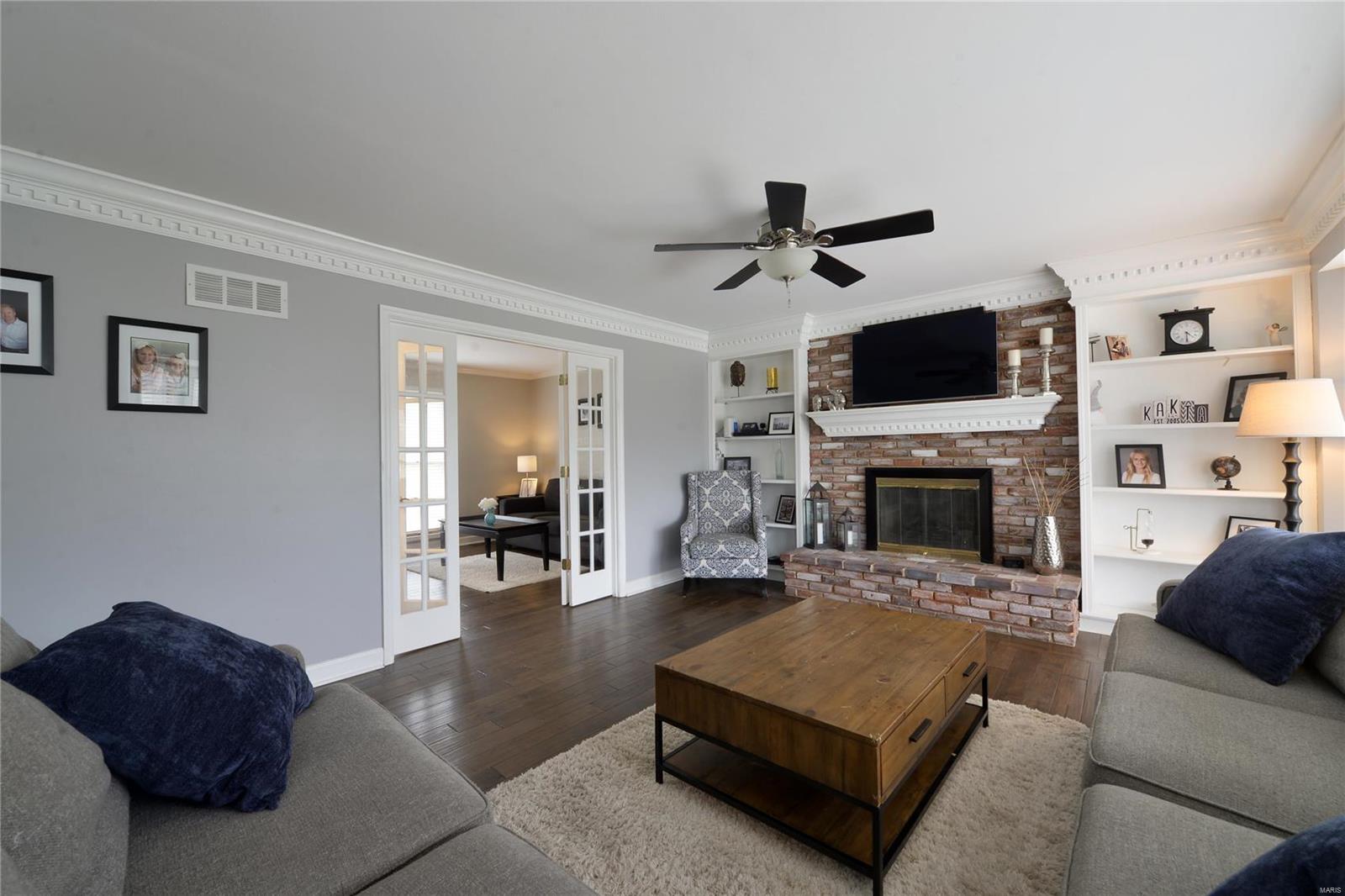 St Louis, Missouri 63128, United States, 3 Bedrooms Bedrooms, ,4 BathroomsBathrooms,Residential,Pending,5139