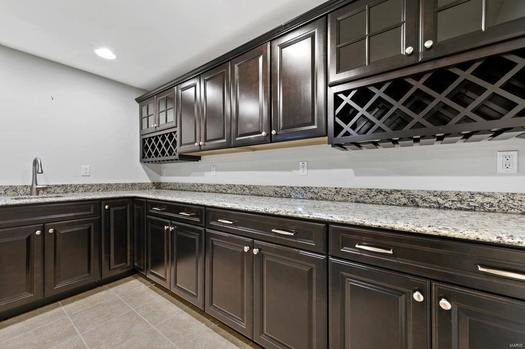 Woods Of Ladue The - Residential