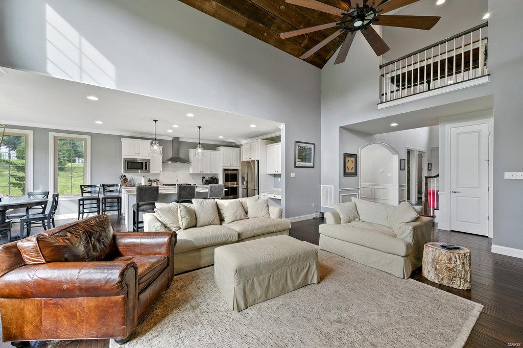 Woods Of Ladue The - Residential