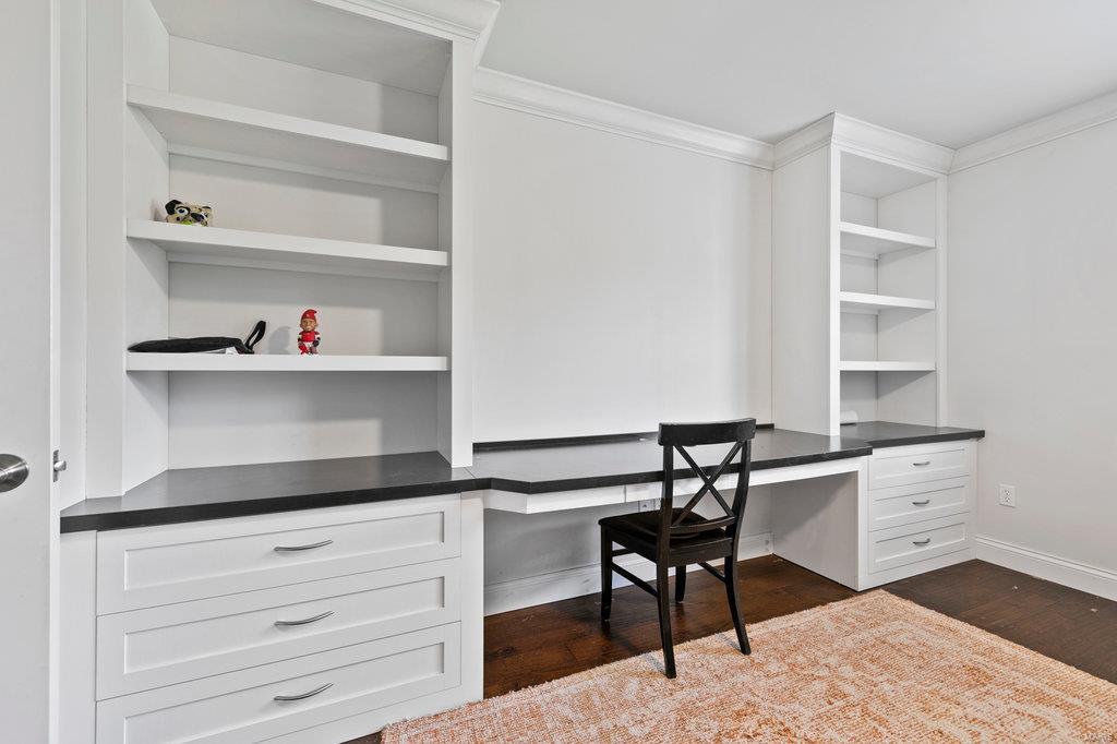 Woods Of Ladue The - Residential