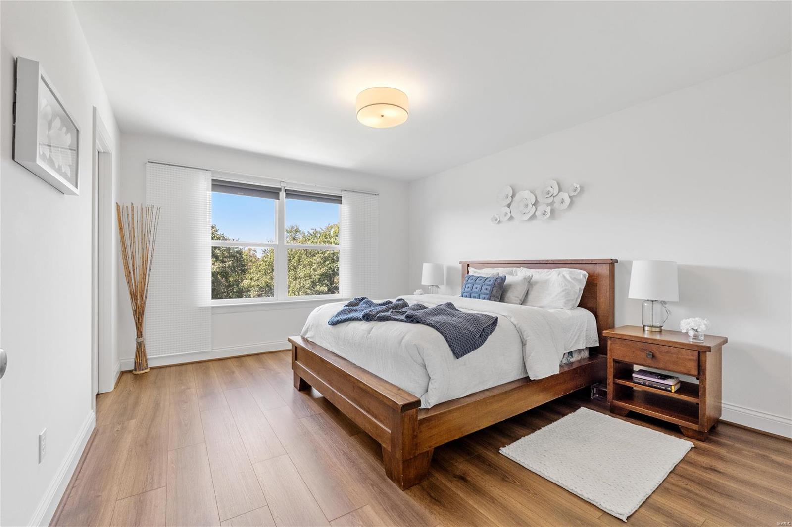 Wildwood, Missouri 63038, United States, 5 Bedrooms Bedrooms, ,5 BathroomsBathrooms,Residential,Pending,39063