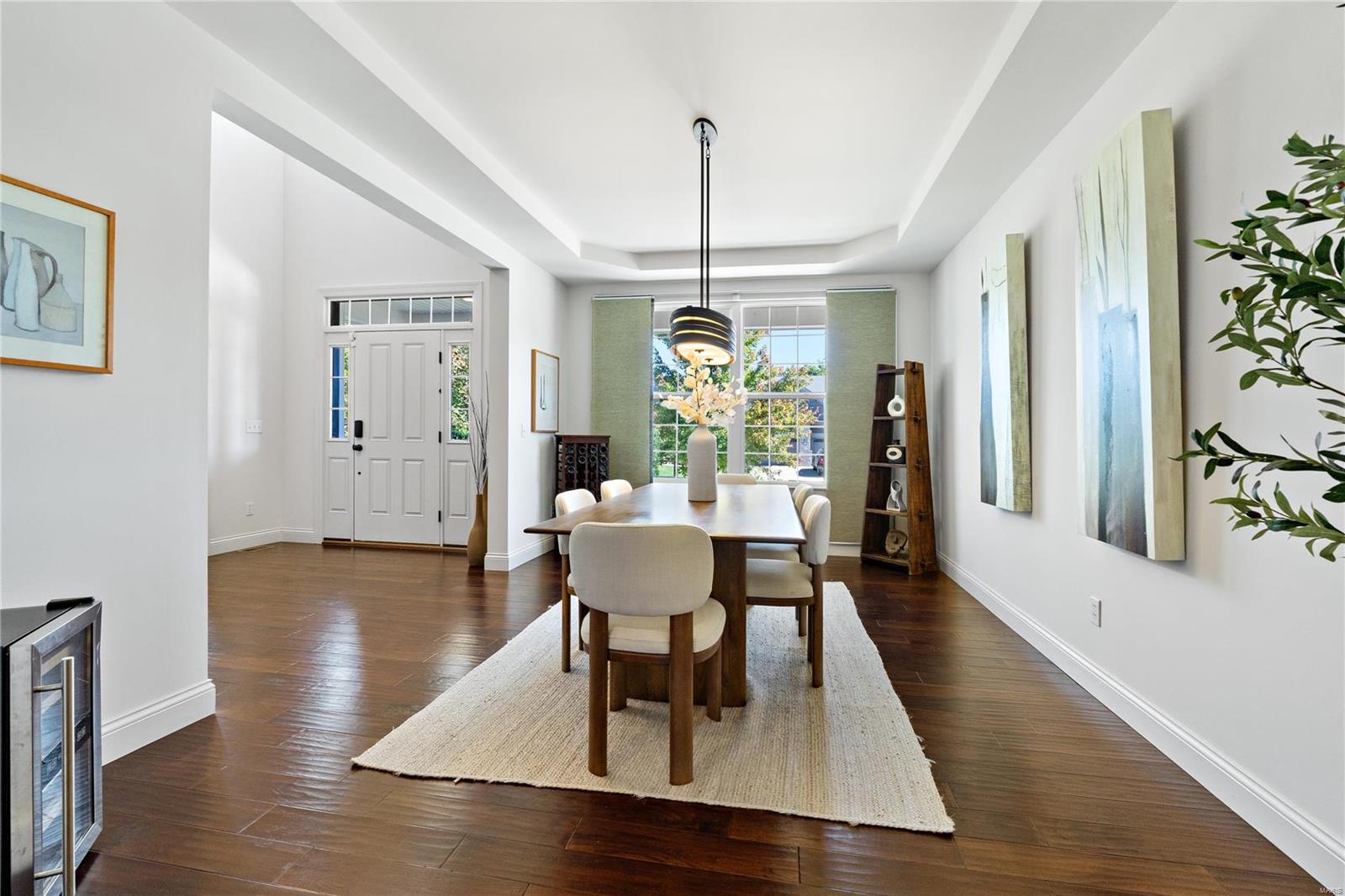 Wildwood, Missouri 63038, United States, 5 Bedrooms Bedrooms, ,5 BathroomsBathrooms,Residential,Pending,39063