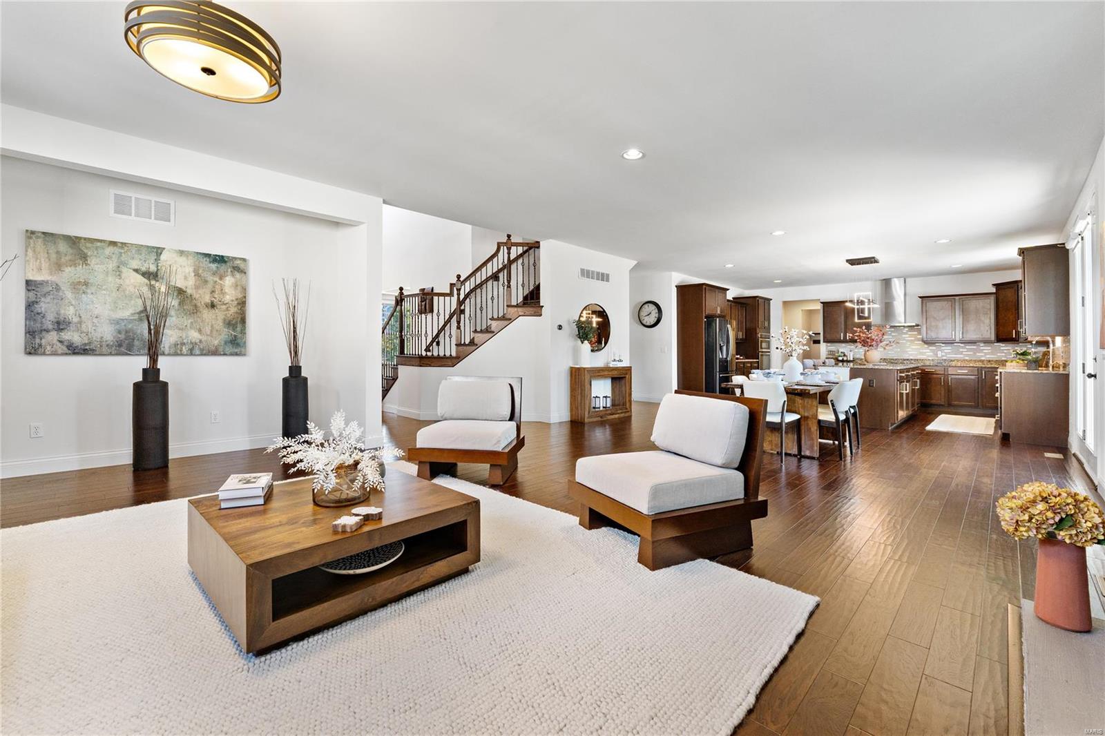 Wildwood, Missouri 63038, United States, 5 Bedrooms Bedrooms, ,5 BathroomsBathrooms,Residential,Pending,39063