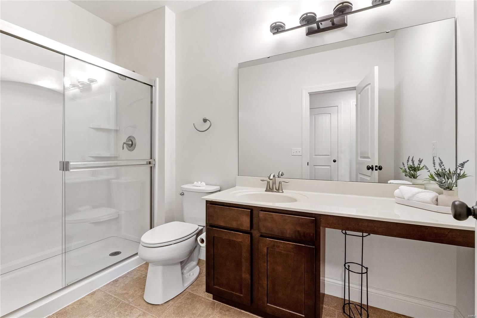 Wildwood, Missouri 63038, United States, 5 Bedrooms Bedrooms, ,5 BathroomsBathrooms,Residential,Pending,39063