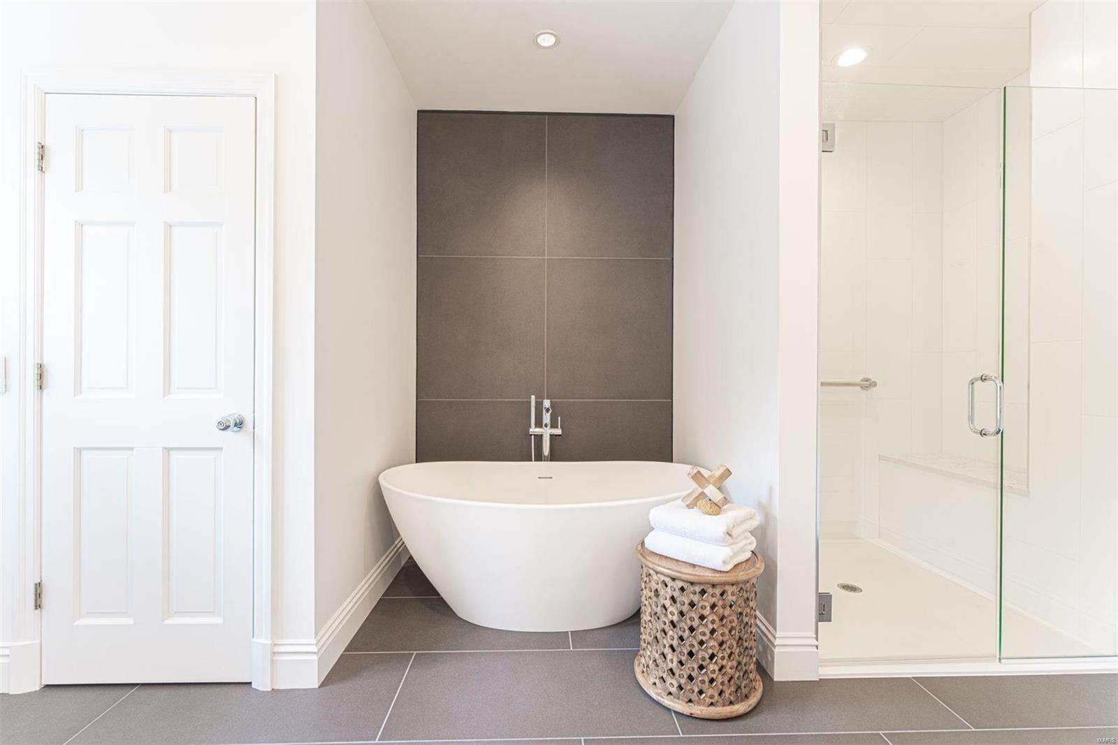 Clayton Gardens - Residential