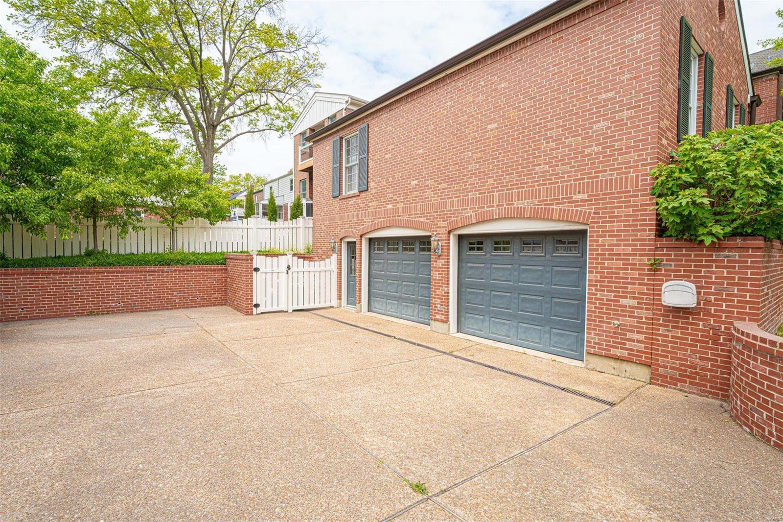 Clayton Gardens - Residential