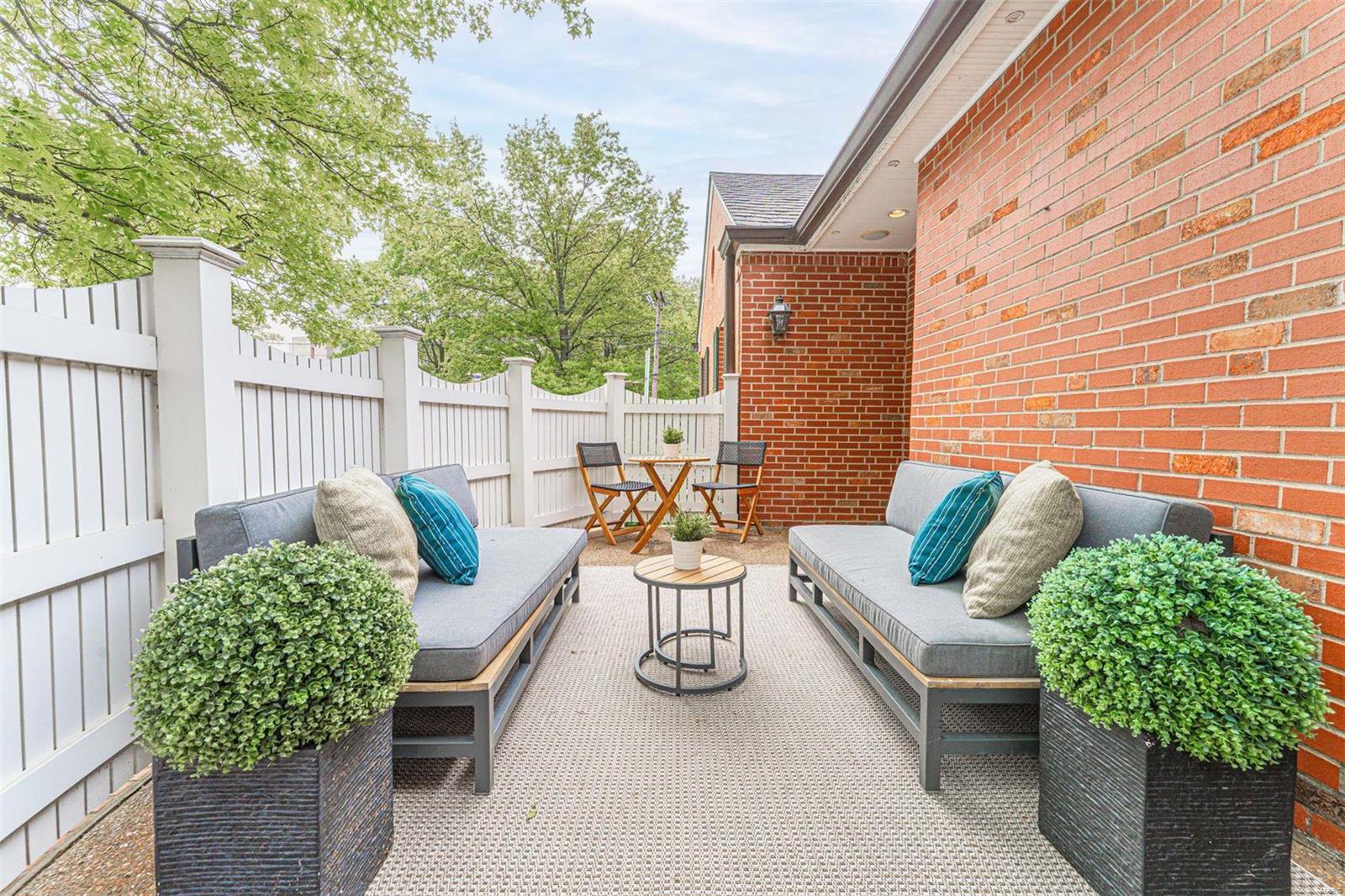 Clayton Gardens - Residential