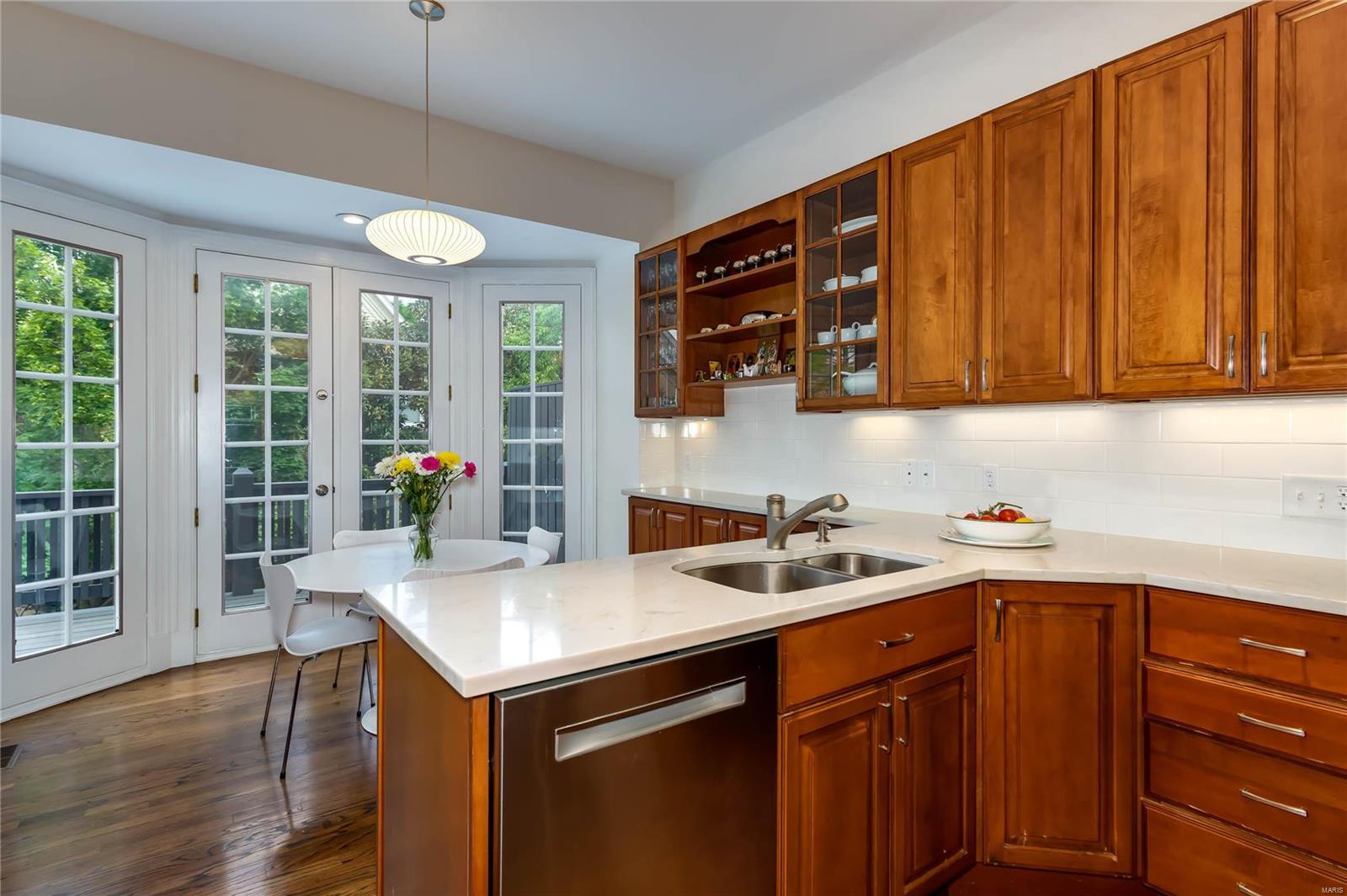 Commons Condo Ph II The - Residential