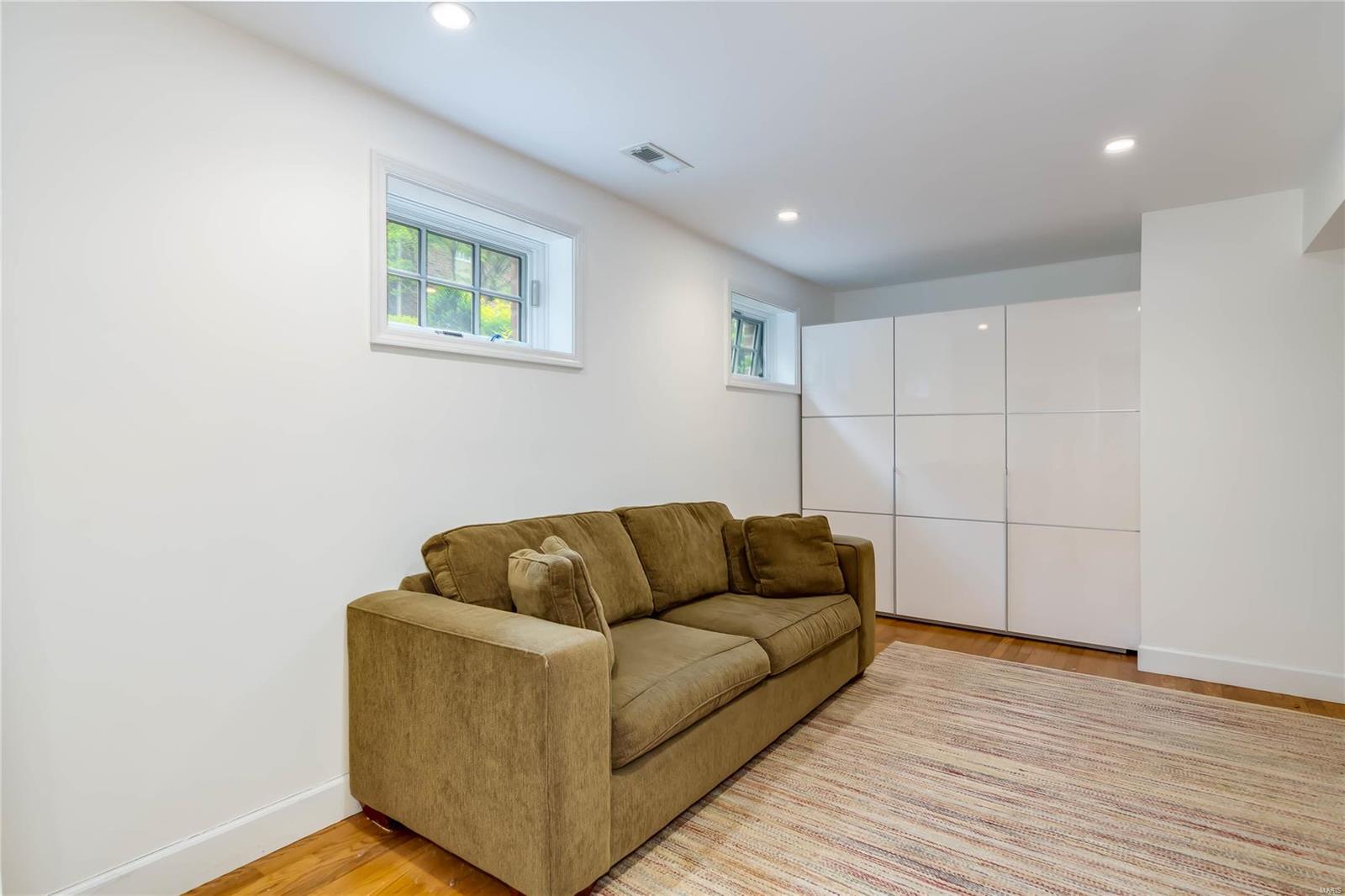 Commons Condo Ph II The - Residential