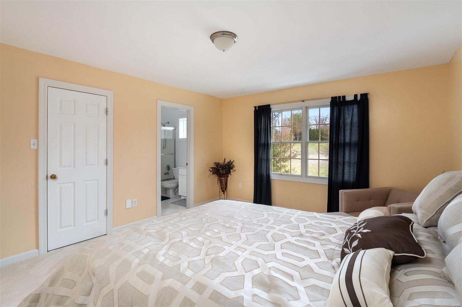 Mosley Forest - Residential