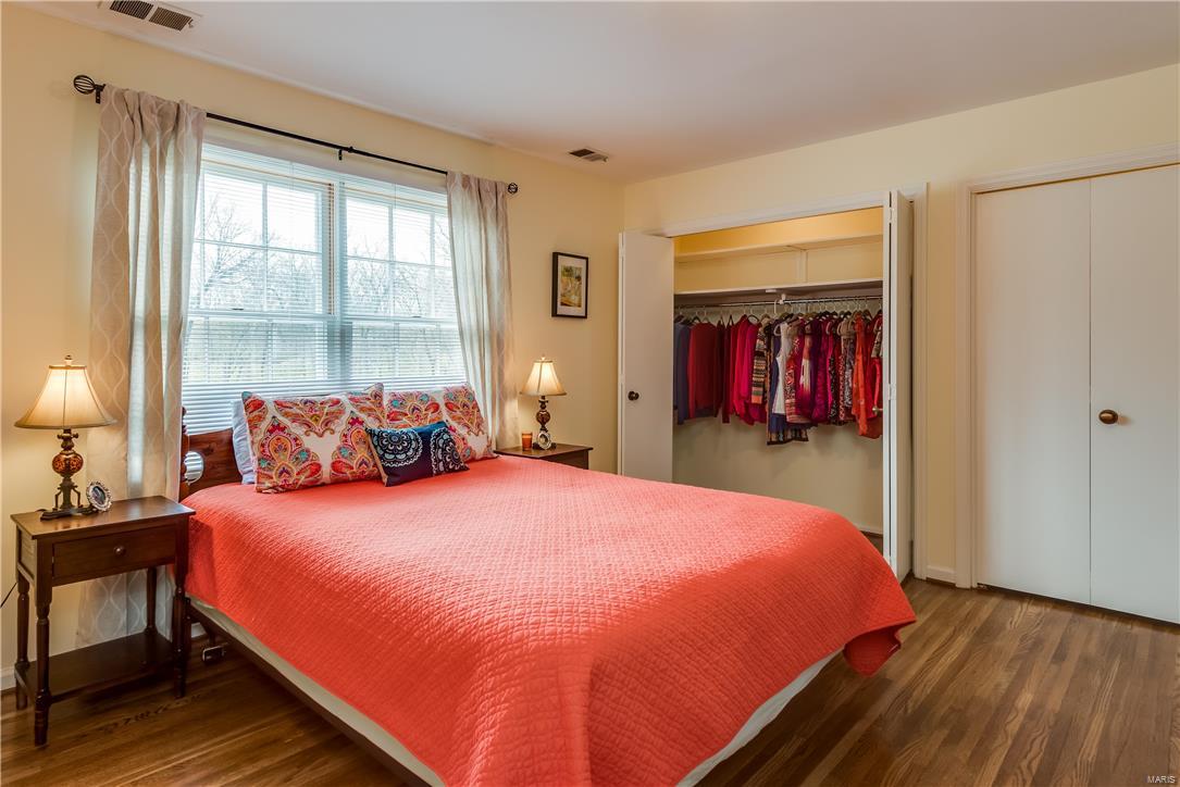 Log Cabin Estates Lts 3 Thru 7 Amd - Residential