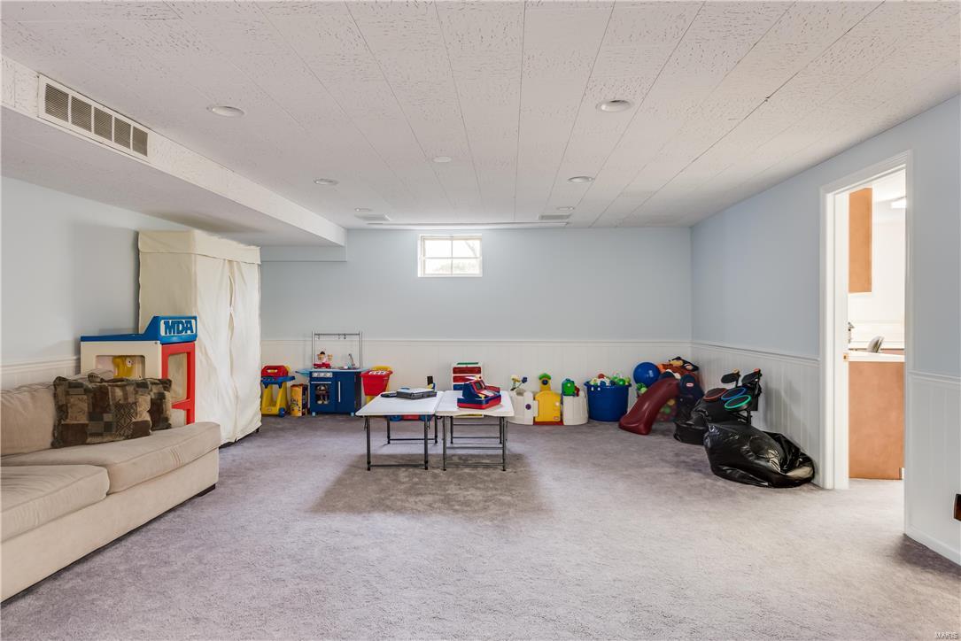 Log Cabin Estates Lts 3 Thru 7 Amd - Residential