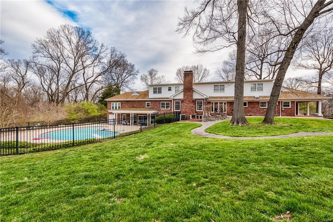 Log Cabin Estates Lts 3 Thru 7 Amd - Residential