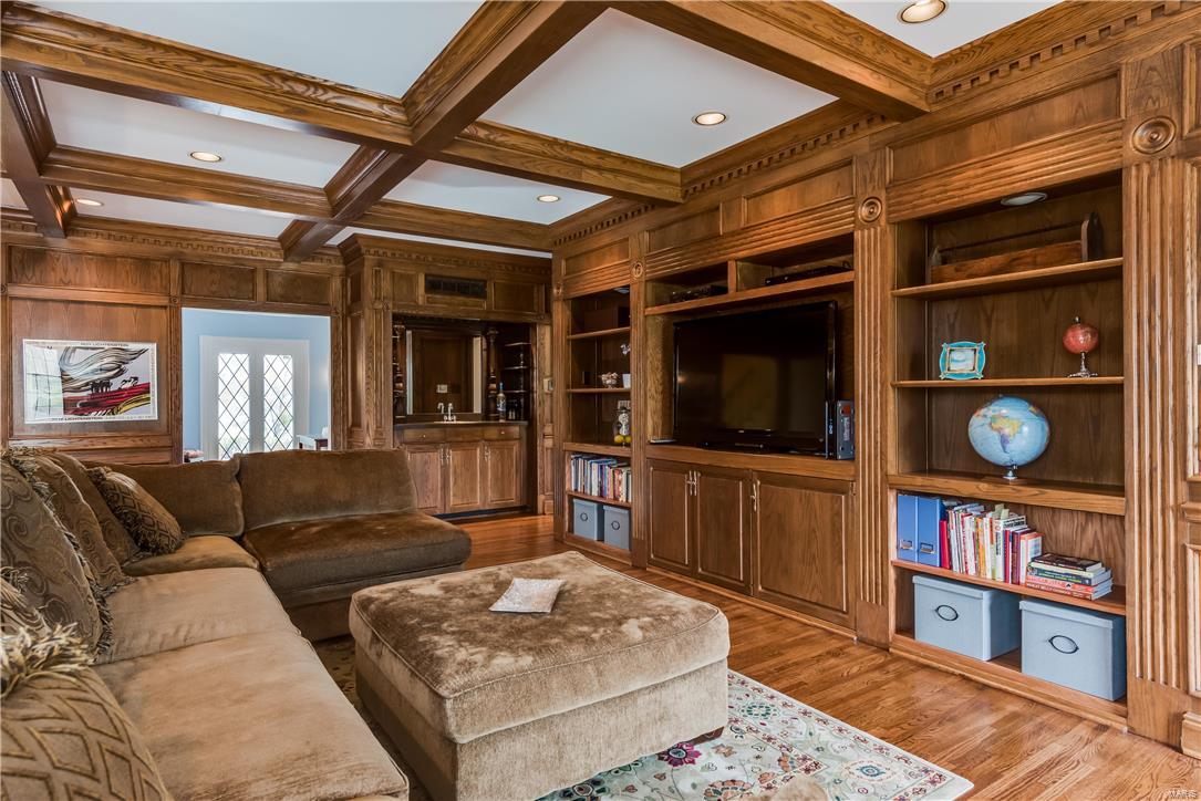 Log Cabin Estates Lts 3 Thru 7 Amd - Residential