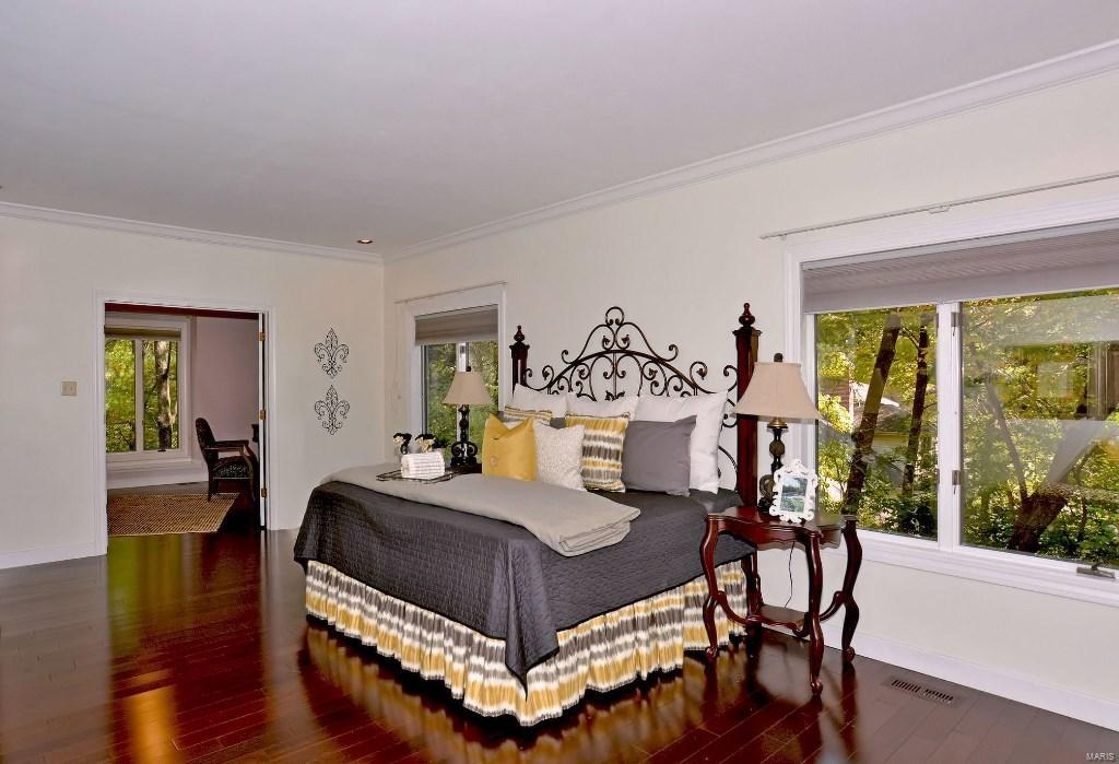 Topping Manor - Residential