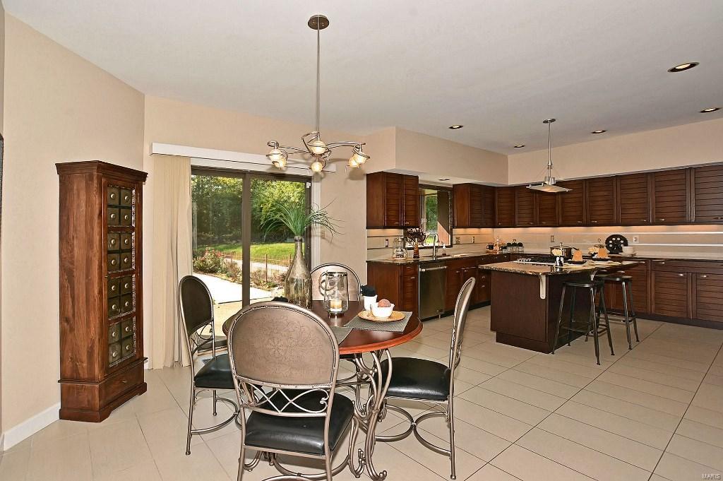 Topping Manor - Residential