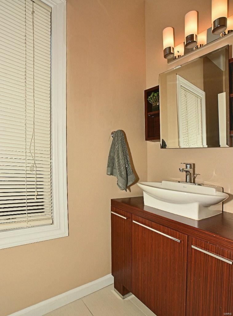 Topping Manor - Residential