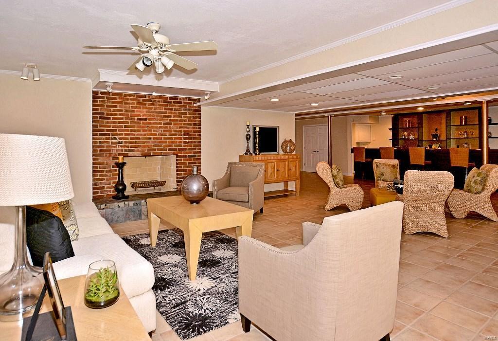 Topping Manor - Residential