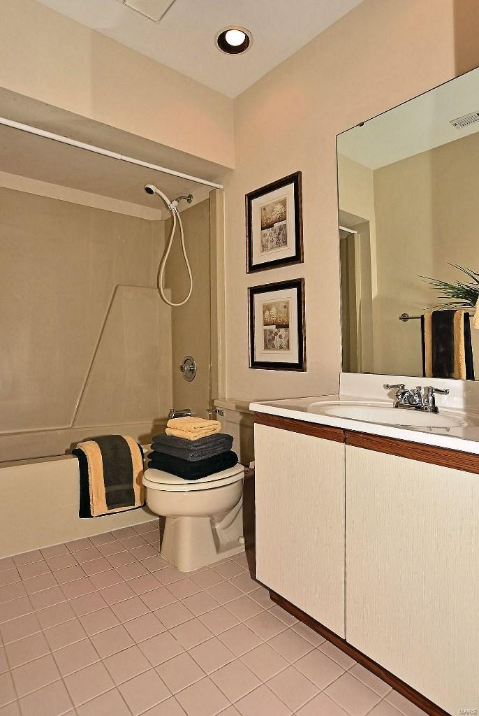 Topping Manor - Residential