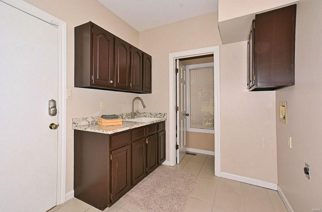 Topping Manor - Residential