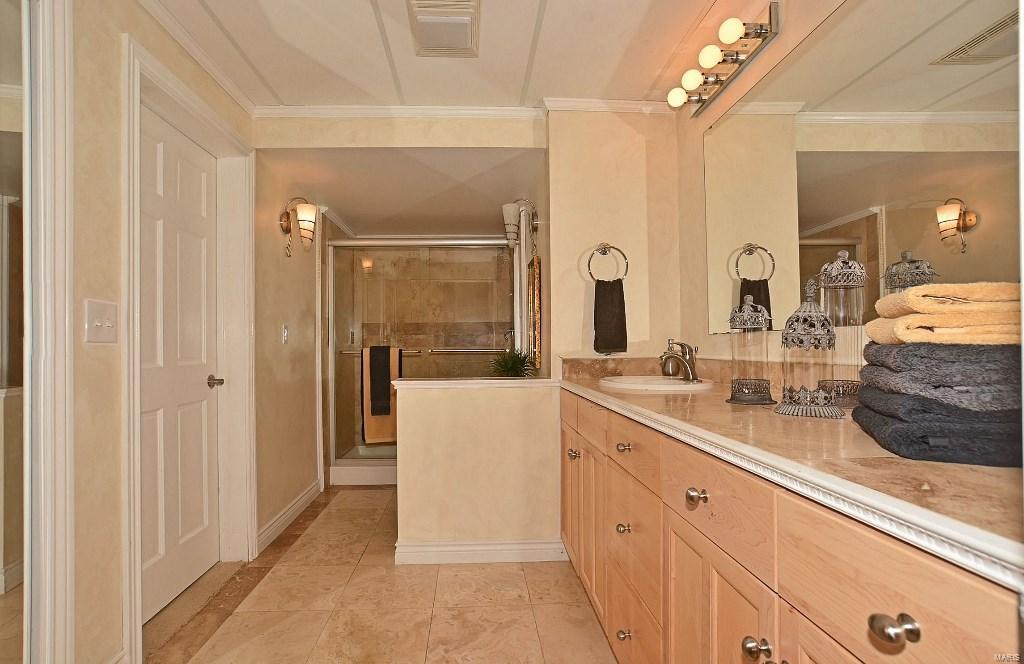 Topping Manor - Residential