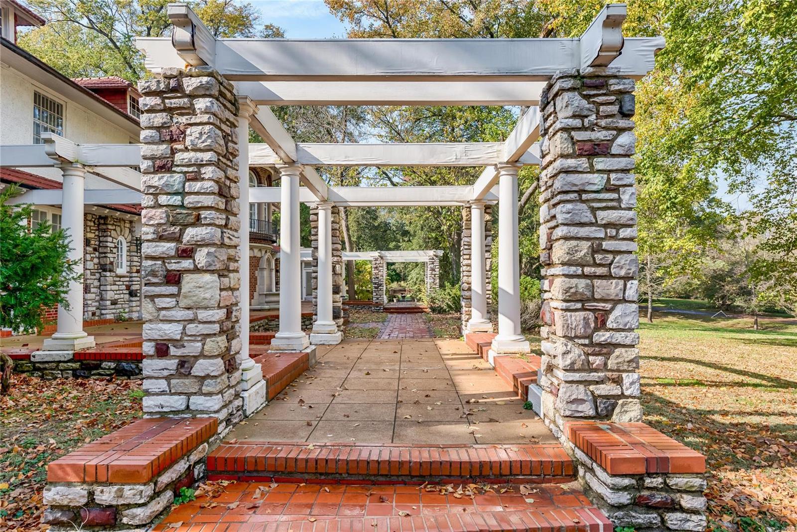 Warridge Estates - Residential