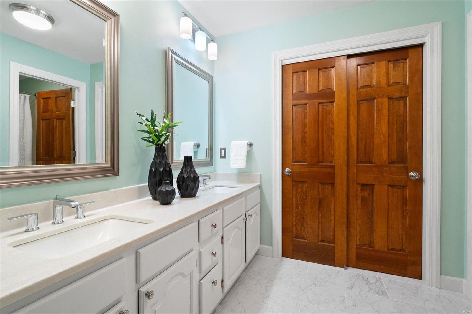 Barrington Place 3 Lts 80 & 81 - Residential