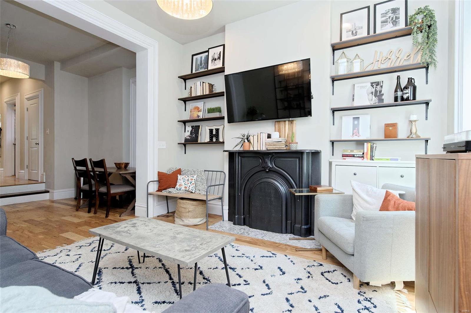 Lafayette Square - Residential