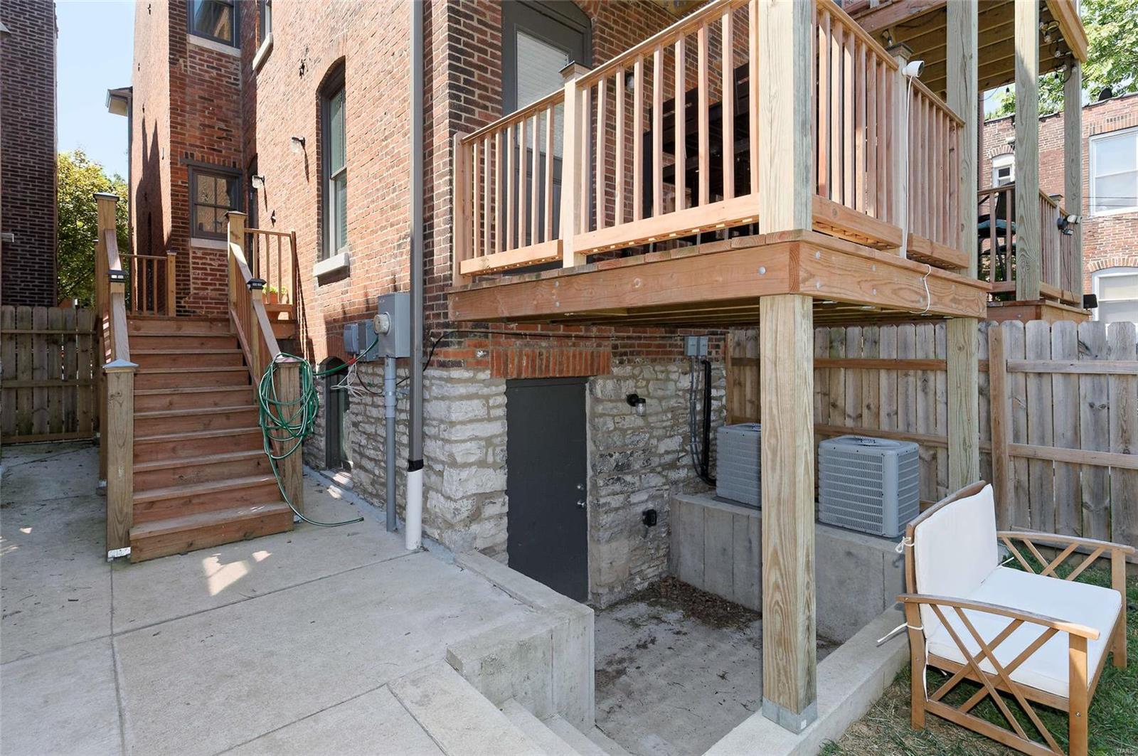 Lafayette Square - Residential