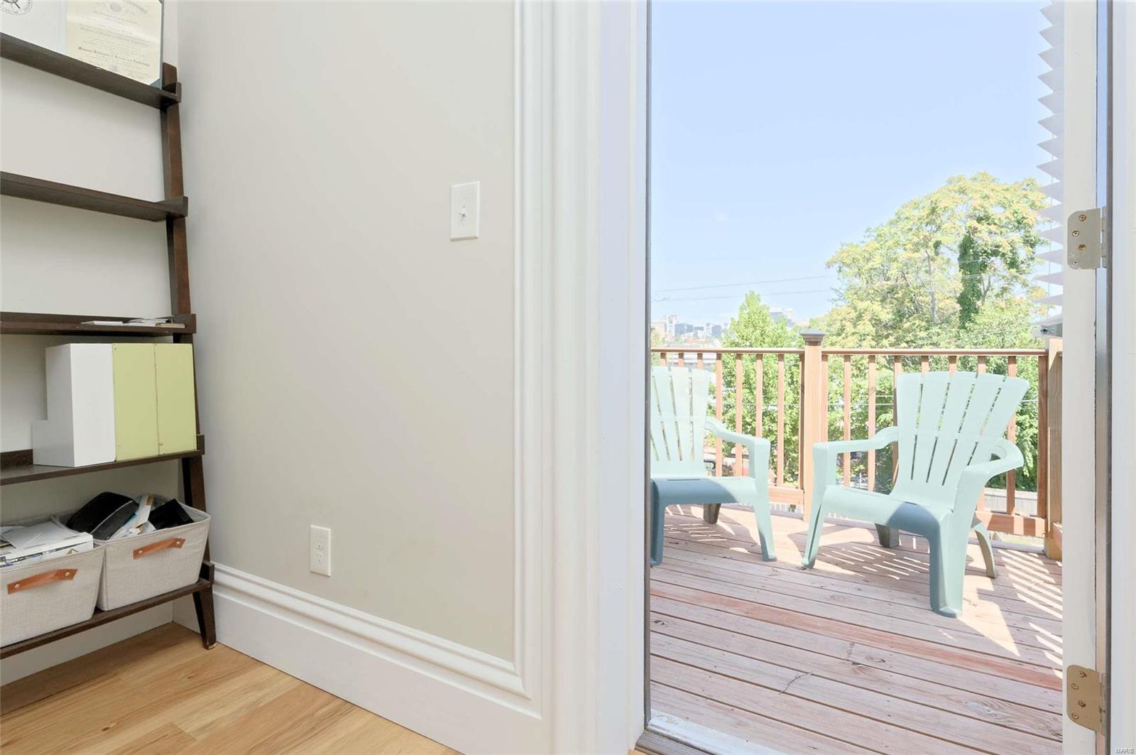 Lafayette Square - Residential