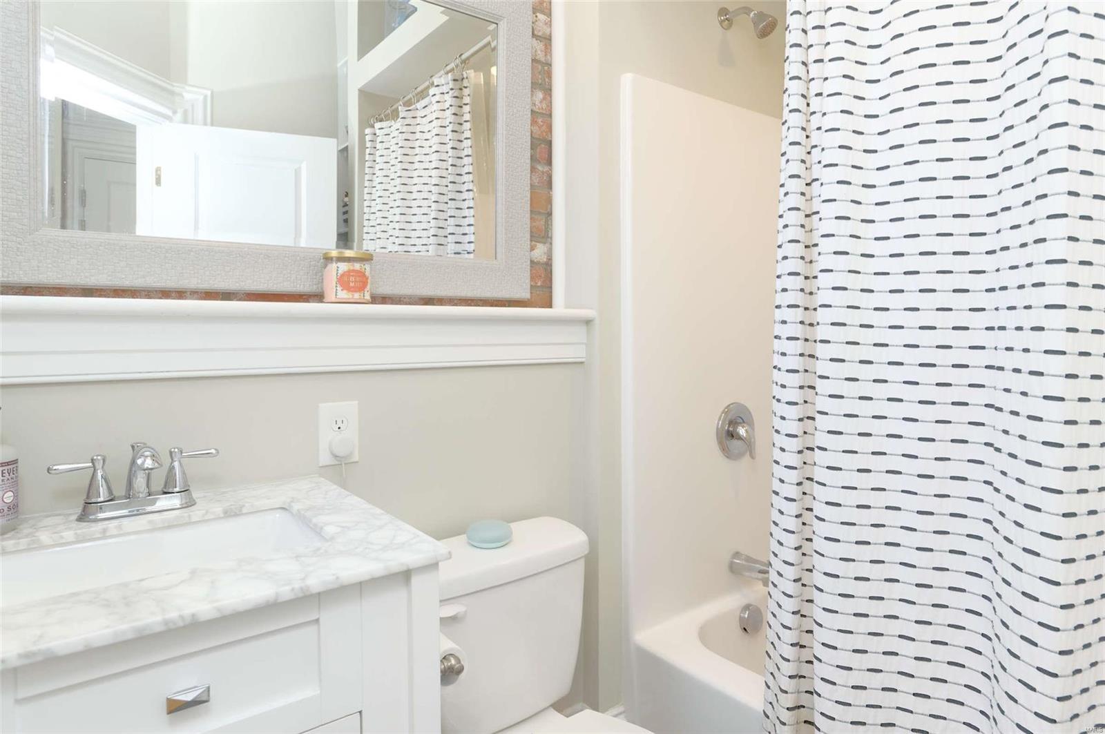 Lafayette Square - Residential