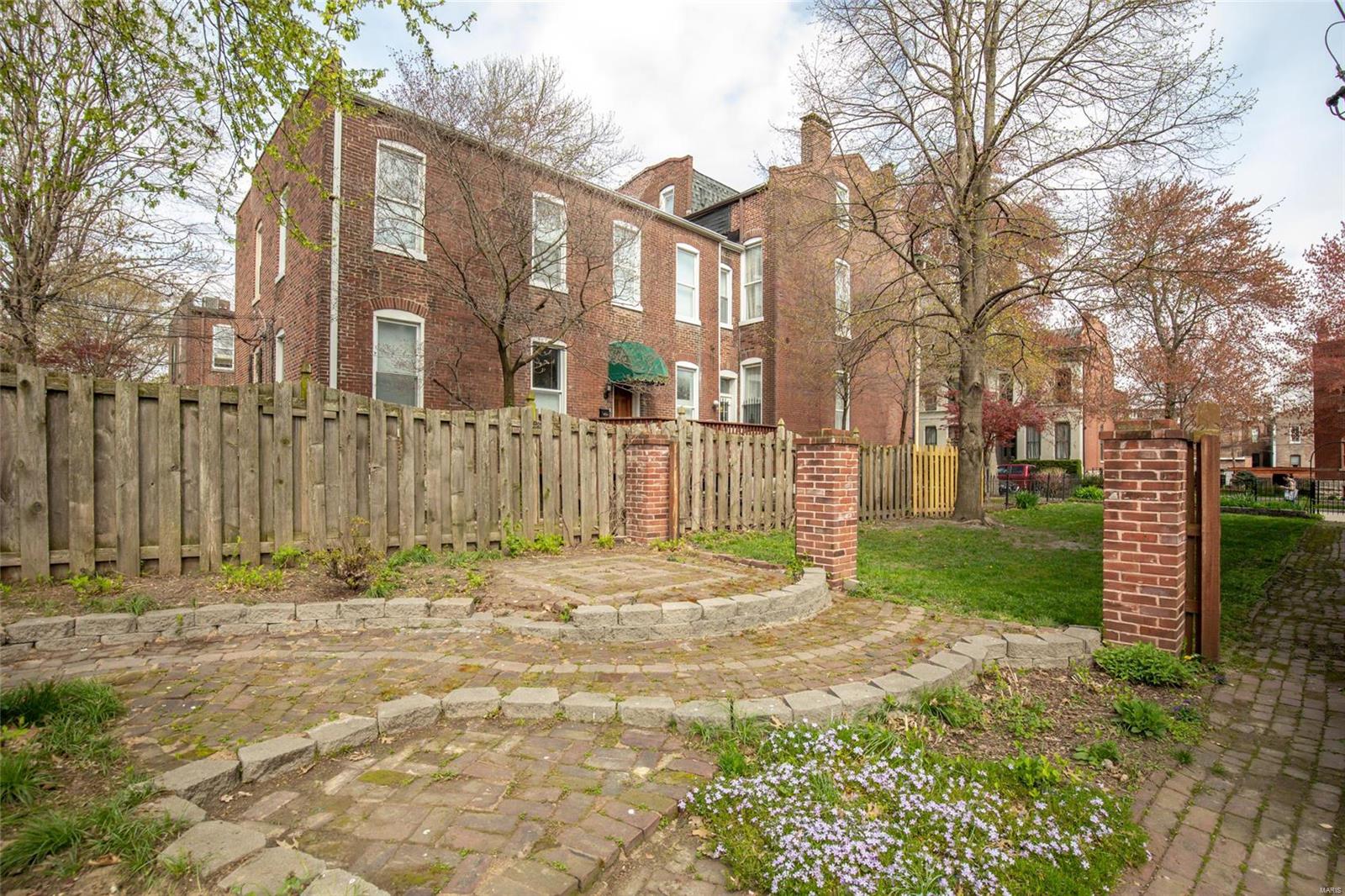 1800 Rutger Street - Residential